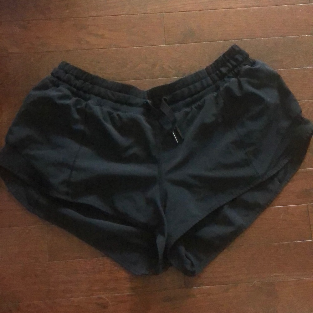 Lululemon Hotty hot shorts